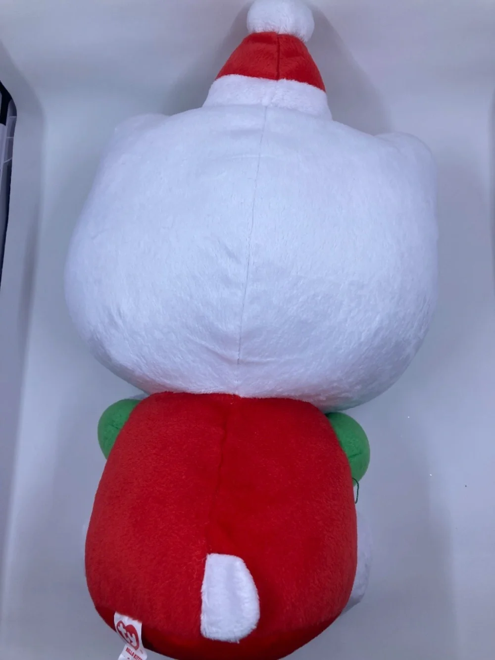 Hello Kitty Santa Hat with Wreath Plush 14